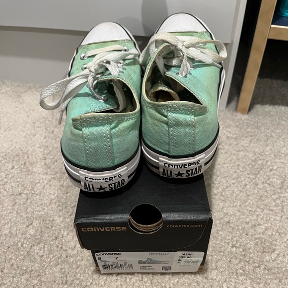 converse - Picture 4 of 4